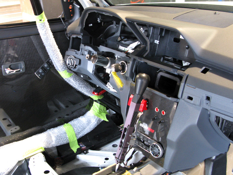 Illustration for article titled Inside The RENNTech GLK350 SPEC.R HYBRID Rally-Inspired SEMA Racer